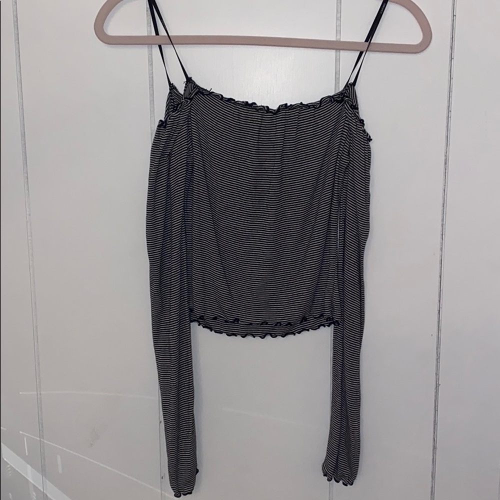 Cropped long sleeve